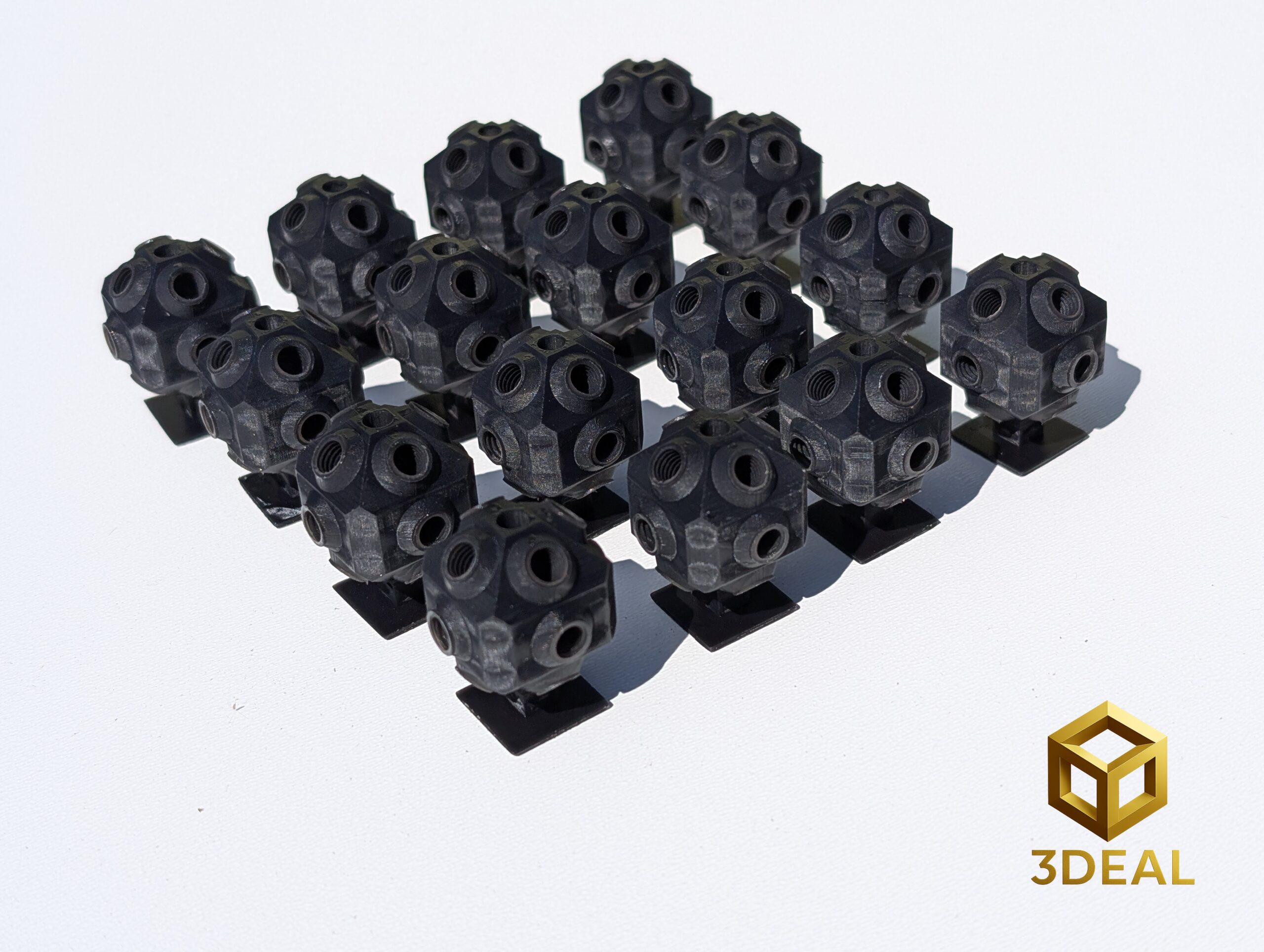 Dokładny wydruk 3D SLA do testów montażowych i funkcjonalnych